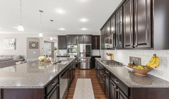 15788 Fair Hill Way, Apple Valley, MN 55124