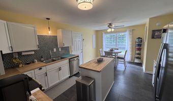 18408 Fortunes Way, Abingdon, VA 24210