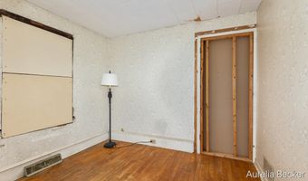 425 S Cedar St, Allegan, MI 49010