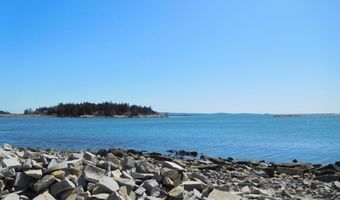18 George Wright Rd, Vinalhaven, ME 04863