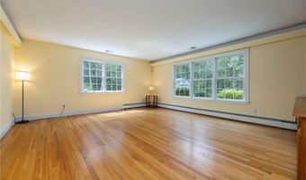 504 Shermantown Rd, North Kingstown, RI 02874