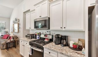 715 Oak Hill Ln, Belton, SC 29627