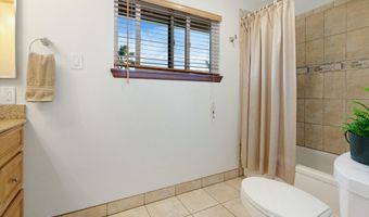 90 Auhana Rd 201, Kihei, HI 96753