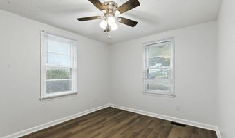 35 James St, Angier, NC 27501