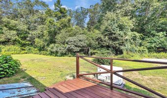 58 Francestown Rd, Bennington, NH 03442