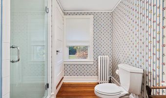 63 Longfellow Rd, Jamestown, RI 02835