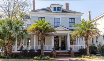 201 W 33rd St, Savannah, GA 31401