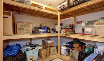 3425 Lakeshore Dr #4, Anchorage, AK 99517