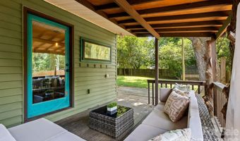 2220 Arnold Dr, Charlotte, NC 28205