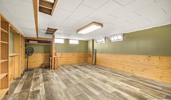 364 S Adams Ave, Blackfoot, ID 83211