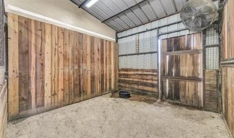 990 Doss Rd, Millsap, TX 76066