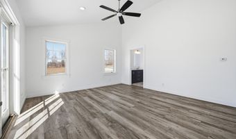 87 Yorktown Rd, Albion, ME 04910