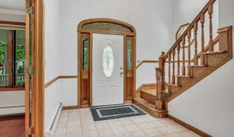 22806 W Loon Lake Blvd, Antioch, IL 60002