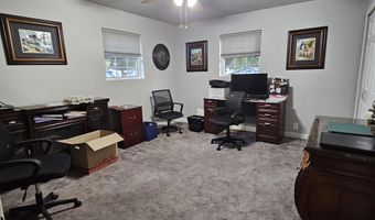 1504 S Tyler Ave, Aurora, MO 65605