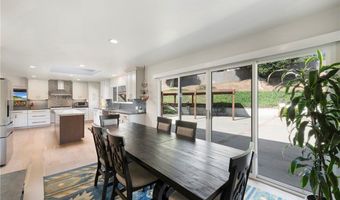 1864 Laurel Rd, Oceanside, CA 92054
