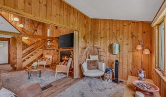139 Summit Dr, Campton, NH 03223