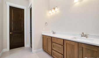 24113 E 36th Pl, Aurora, CO 80019