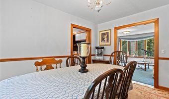 189 Wolf Rock Rd, Exeter, RI 02822