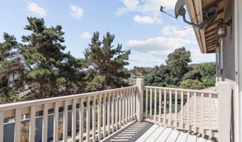 923 Merlo Ct, Carlsbad, CA 92011