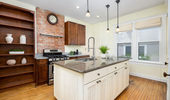 1607 S University Ave, Ann Arbor, MI 48104