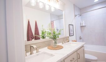 4900 Torcello Dr, Ammon, ID 83406