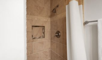 2729 Aliso Dr NE, Albuquerque, NM 87110