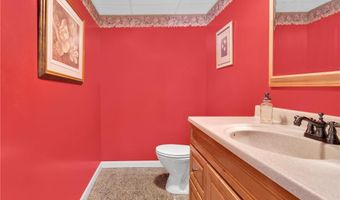 5 WEYMOUTH Ln, Coventry, RI 02816