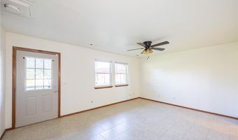 1000 Tater Black Rd, Bentonville, AR 72712
