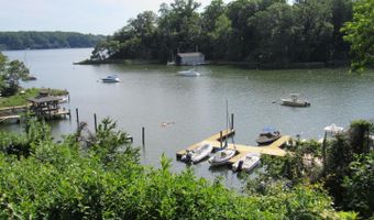 121 SEVERN Way, Arnold, MD 21012