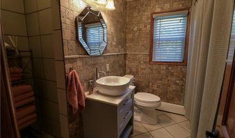 62 Summerdale Rd, Angola, NY 14006