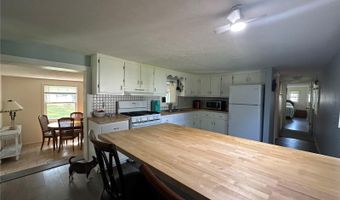 55045 6TH St, Astor, FL 32102