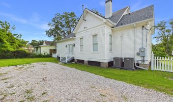 501 Fairview Ave, Abbeville, LA 70510