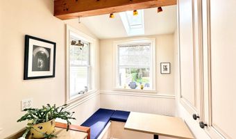 196 Ellsworth St, Bridgeport, CT 06605