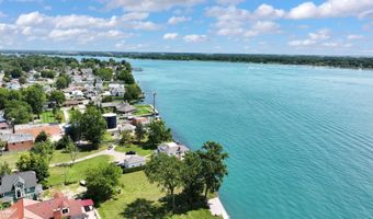 1401 Saint Clair Blvd, Algonac, MI 48001