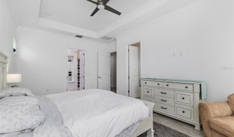 5330 SILVER SUN Dr, Apollo Beach, FL 33572