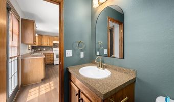 1812 S Mulberry Ave K, Brandon, SD 57005