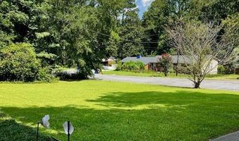 1246 Newport Rd, Macon, GA 31210