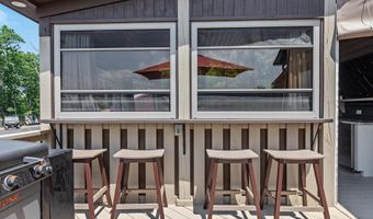 417 MALLARD Dr, Basye, VA 22810