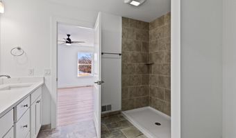 2012 Green Acres Dr, Adrian, MI 49221