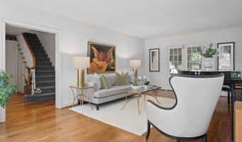 4725 ROCK SPRING Rd, Arlington, VA 22207