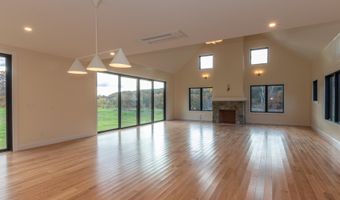 30 Farr Rd, Chesterfield, NH 03466