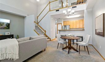 15382 Founders Ln 804, Apple Valley, MN 55124