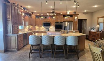 19417 S 5th Dr, Beatrice, NE 68310