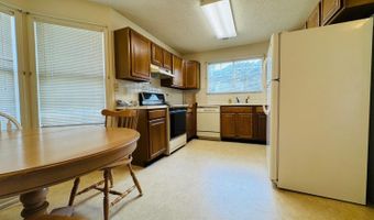 1 Poplar Ct, Barnegat, NJ 08005