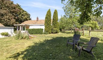 21601 SW MCKEE Rd, Amity, OR 97101