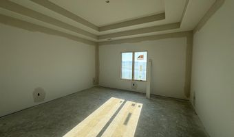 2220 Golfview Dr, Auburn, IN 46706