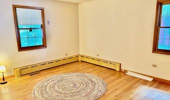 97 Middle River Rd, Danbury, CT 06811