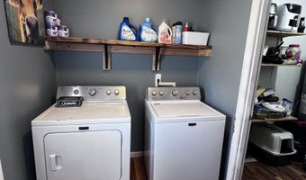 10 N 2nd St, Barboursville, WV 25504