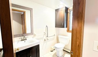 14633 7th Ave NW, Andover, MN 55304