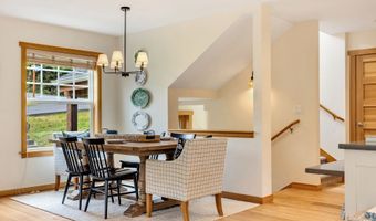 80358 BIG CEDAR Dr, Arch Cape, OR 97102